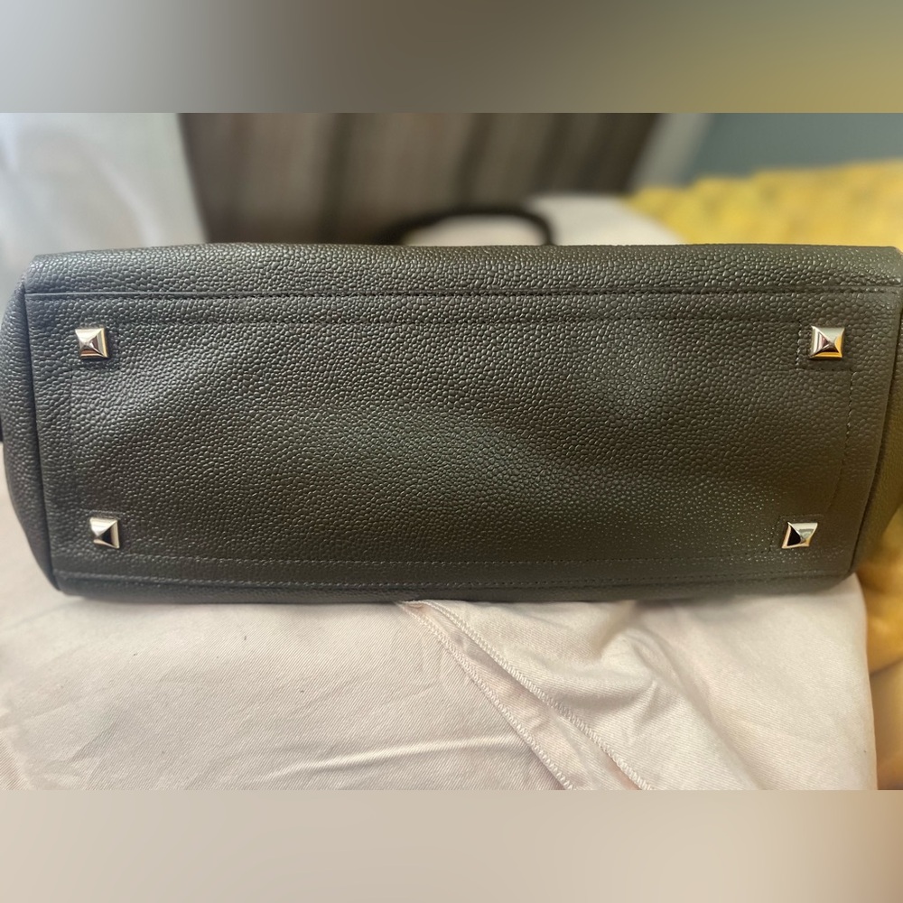 Henri Bendel Olive Green Satchel - Picture 8 of 9